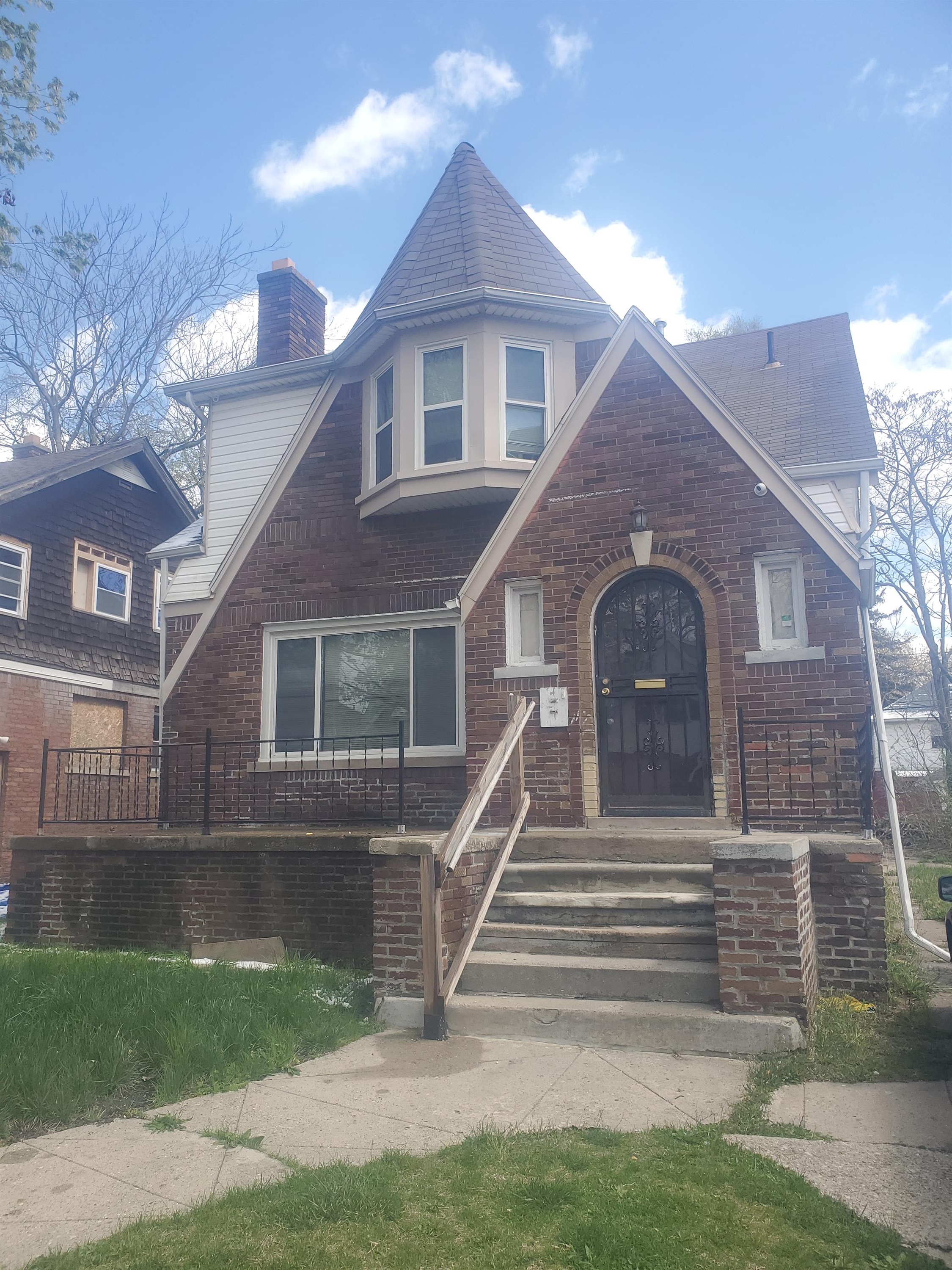 Property thumbnail image