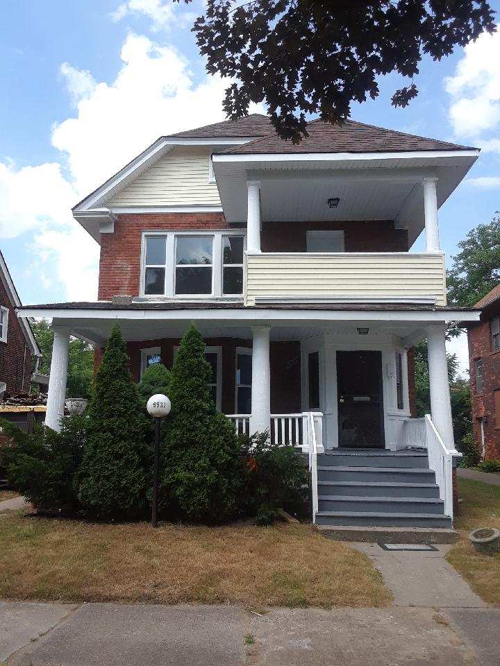 3937 Beniteau Street - 1